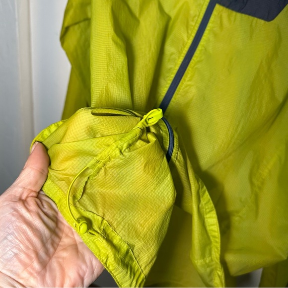 Patagonia Houdini Jacket Windbreaker Size L Chartreuse Green Packable Mens - Picture 5 of 7